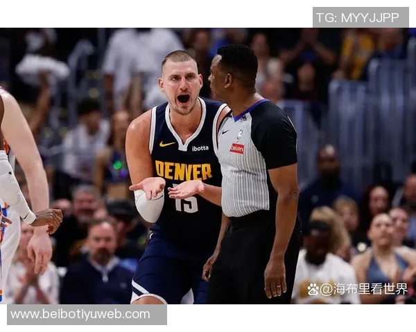 约基奇半场表现抢眼但失误频繁14分4板4助5次失误影响球队节奏